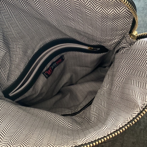 Just Fab Black Shoulder Purse - Picture 6 of 7